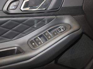 20211.6T 򌳬3̖ п؅^