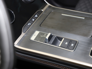 20211.6T 򌳬3̖ п؅^