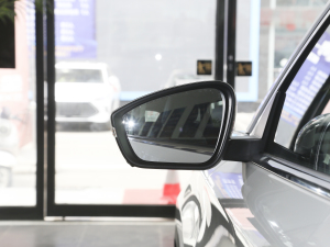 20211.6T (q)1̖ (ji)^