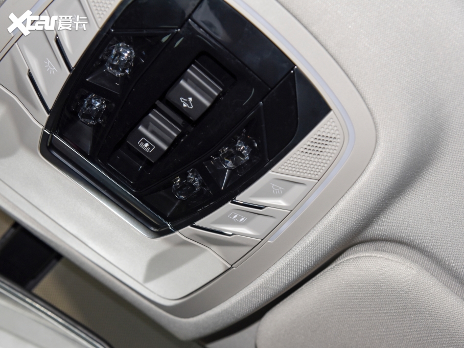 2022����;׷�LC-DM 1.5TCI-DHT 105KM���L�а�