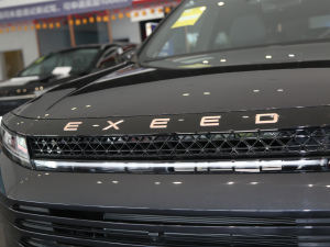 2021ِ 1.6T DCT ^