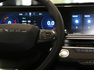 2021ِ 1.6T DCT {