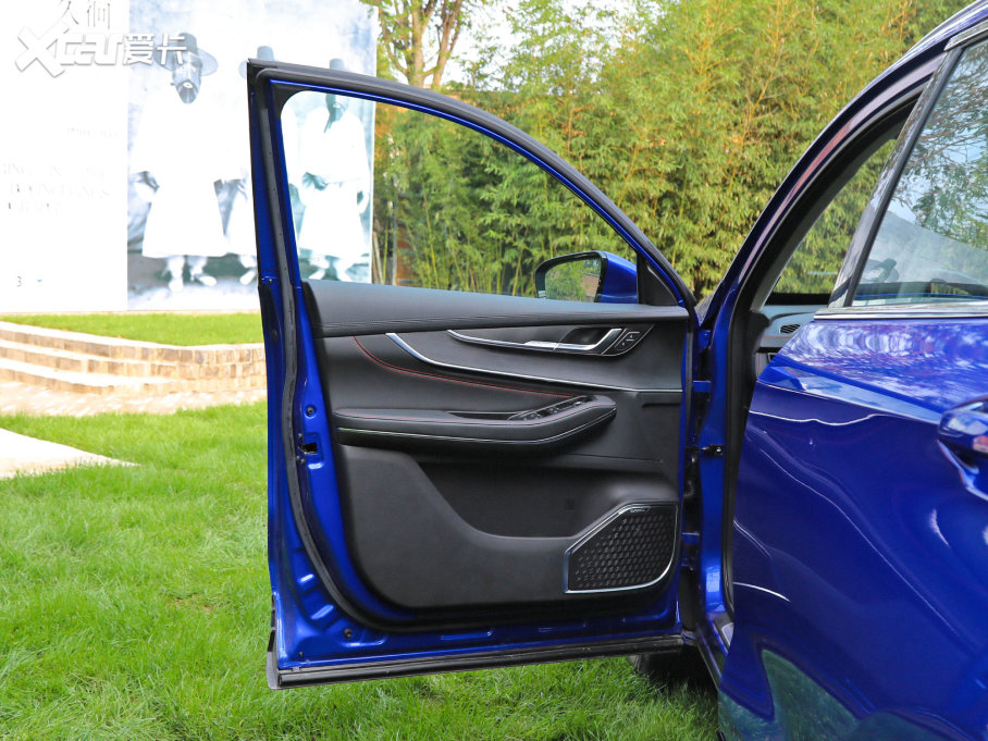 2022����;׷�L(f��ng) ���L(f��ng)���˰� 1.5T CVT���L(f��ng)���