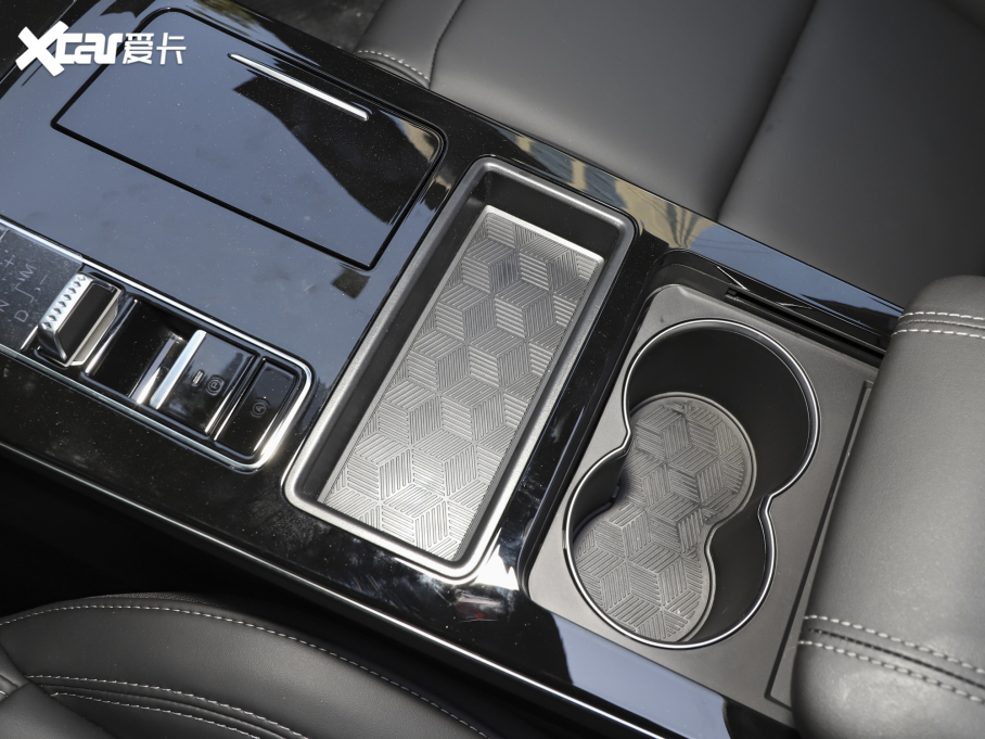 2022;׷L ِ 1.6T DCTLа