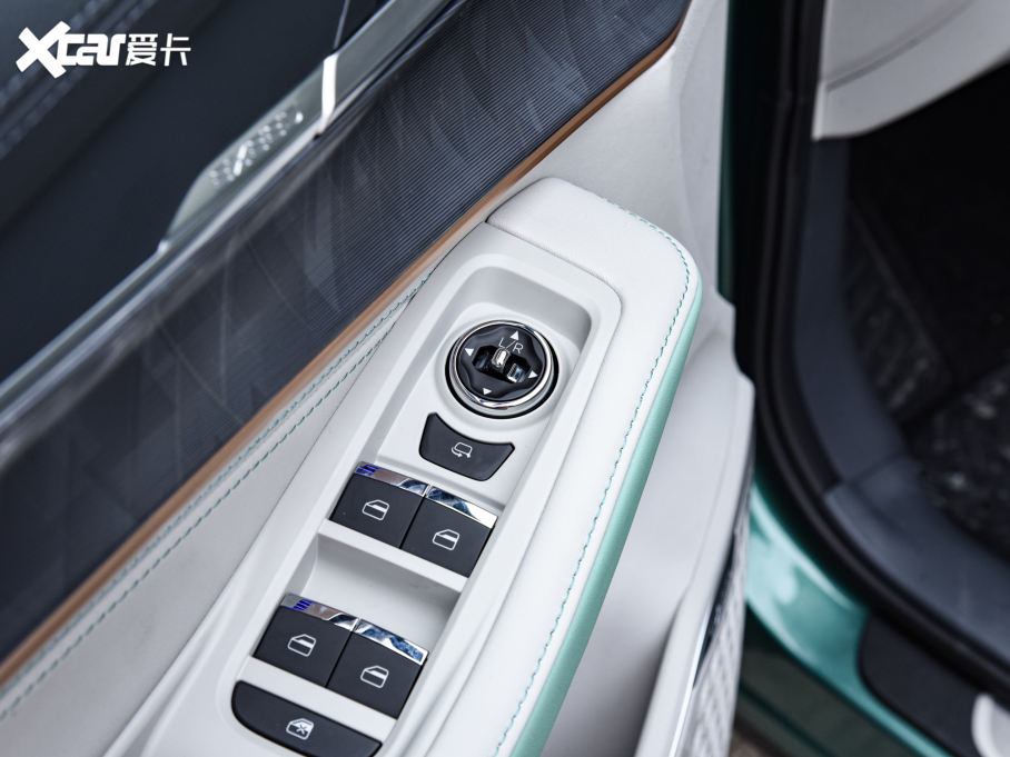 2022;׷L 1.5T CVTŮ