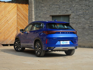 2022L˰ 1.5T CVTL 45