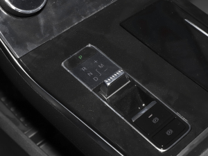 2022L˰ 1.5T CVTL QU