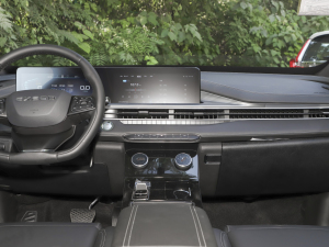 2022ِ 1.6T DCTLа п_