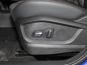 2022L˰ 1.5T CVTLа {{