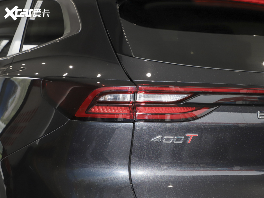 2022; S 400T (q)PRO