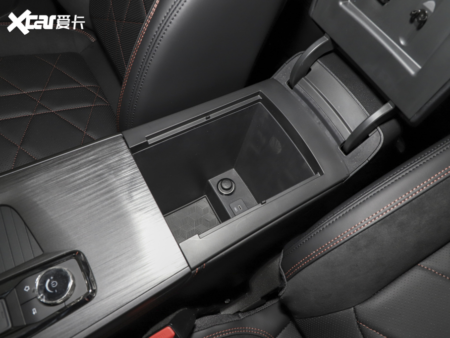 2022; S 400T (q)PRO