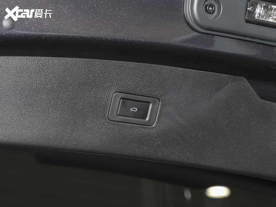 2022; S 400T (q)PRO