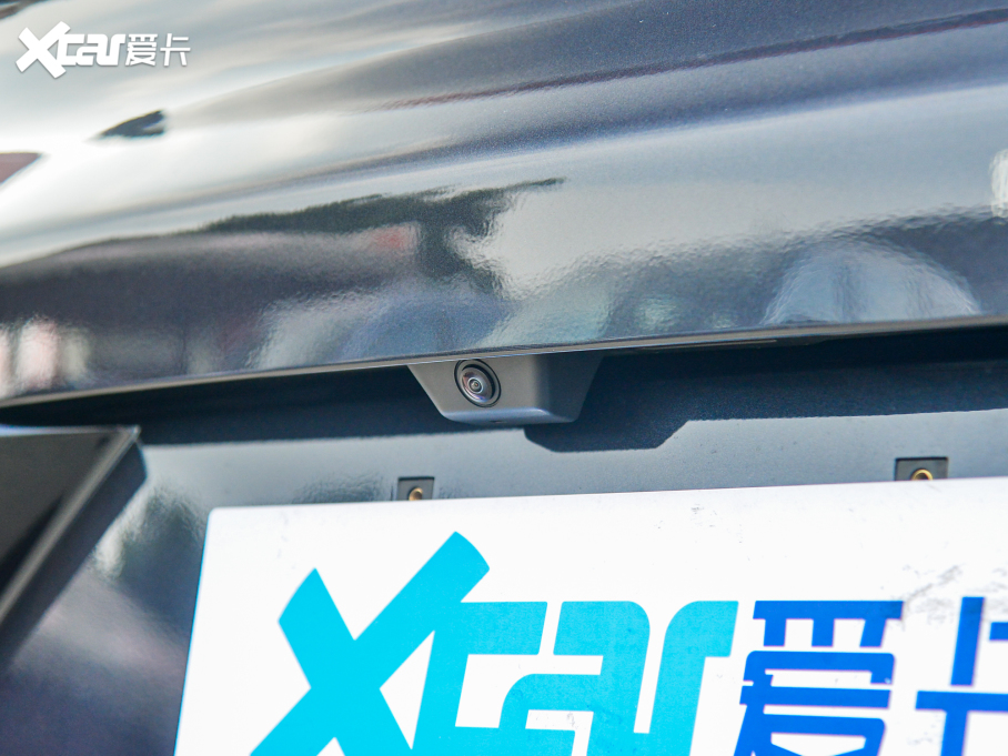 2022; S 400T (q)PRO