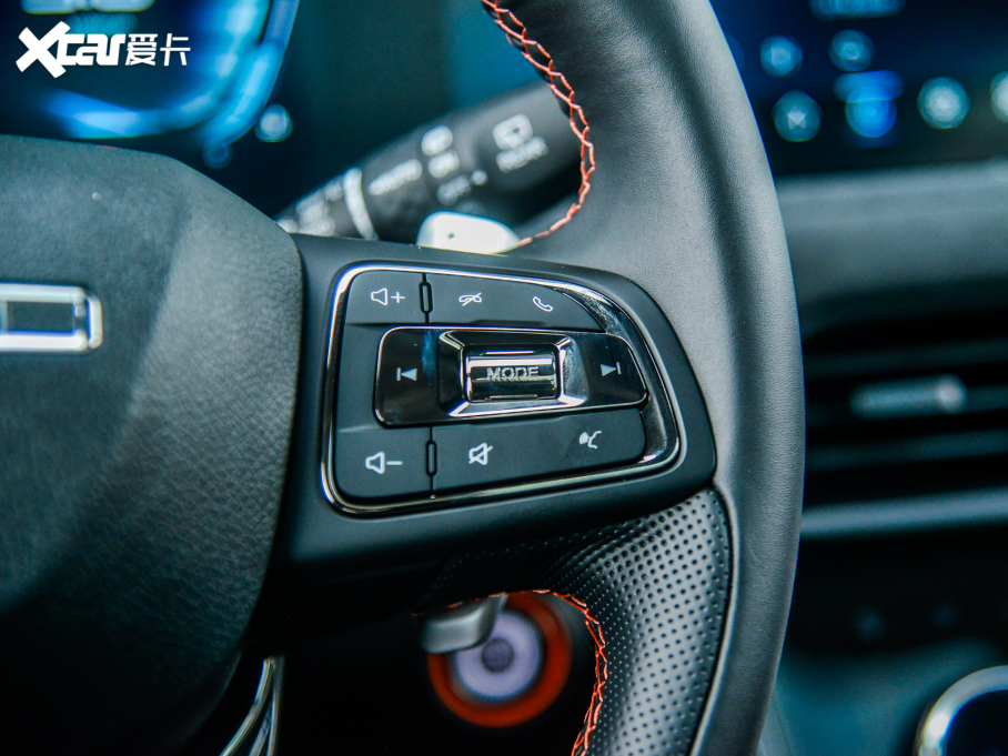 2022; S 400T (q)PRO