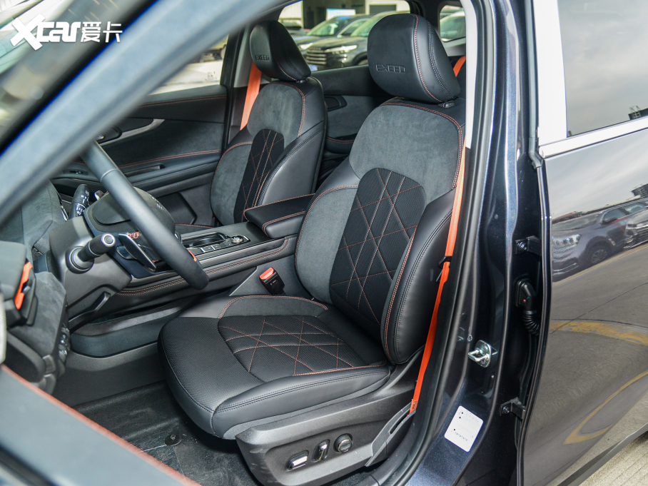 2022; S 400T (q)PRO