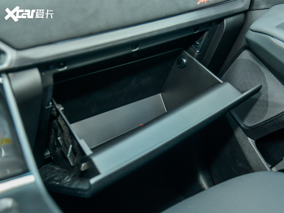 2022; S 400T (q)PRO