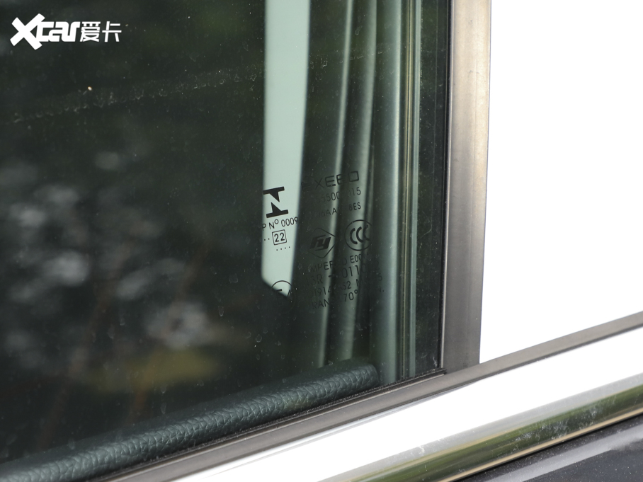 2022; S 400T (q)PRO