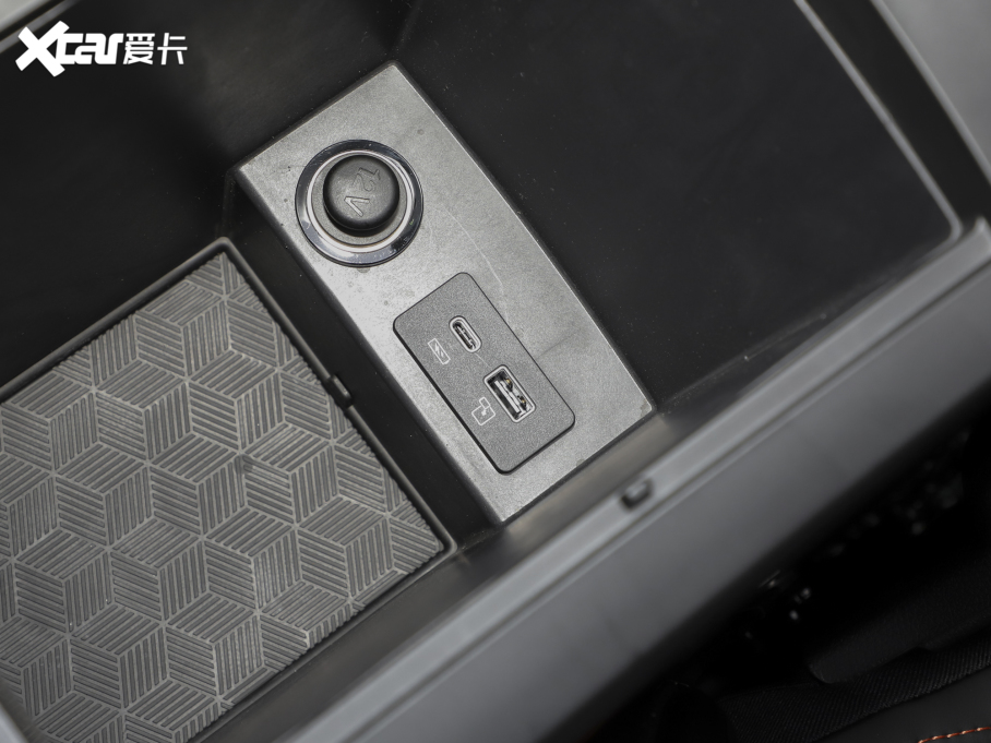 2022; S 400T (q)PRO