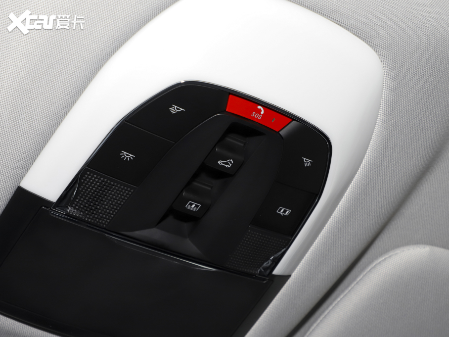 2022; S 400T (q)PRO