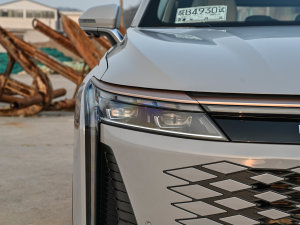 2023款400T 四驱尊享版 细节外观
