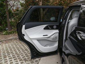 2023款400T 四驱奢享版 左后车门