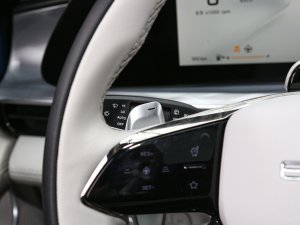 2023400T (q) п؅^(q)