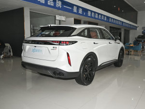 2023款400T 两驱优享版 右后45度