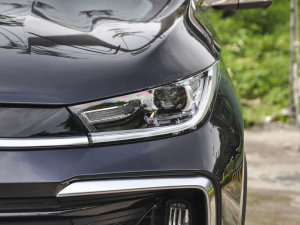 2023400T (q) (x)(ji)^