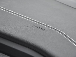 2023400T (q) п؅^(q)