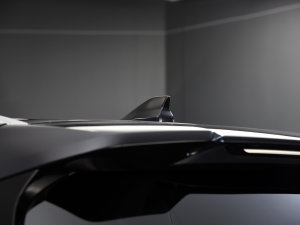 2023400T (q) 7 (x)(ji)^