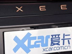 2023400T (q) 7 (x)(ji)^