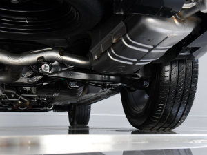 2023400T (q) 7 (x)(ji)^