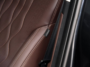 2023400T  7 п؅^