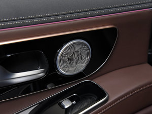 2023400T  7 п؅^