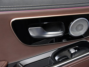 2023400T  7 п؅^