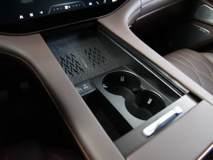 2023400T  7 п؅^