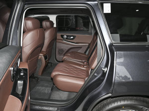 2023400T (q)ҫ 7 ſg