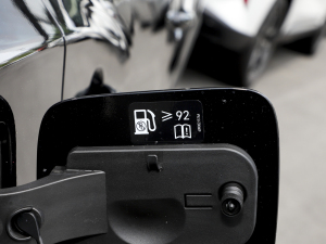 2024300T (q)ҫ (x)(ji)^