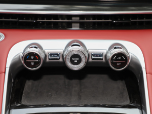 2024400T (q)Ӣ п؅^(q)