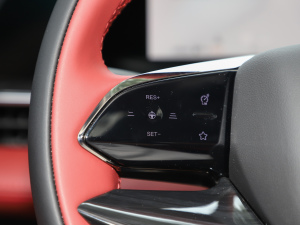 2024400T 򌾫Ӣ п؅^