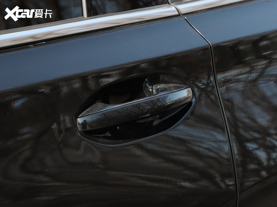 2025;C-DM 180 LmUltra 7