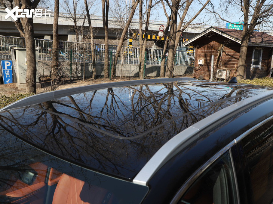 2025;C-DM 180 LmUltra 7