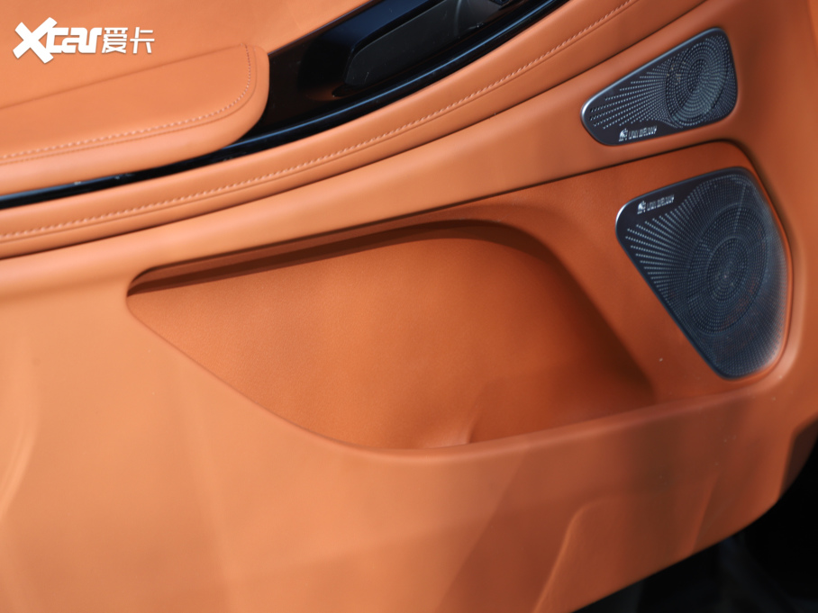 2025;C-DM 180 LmUltra 7