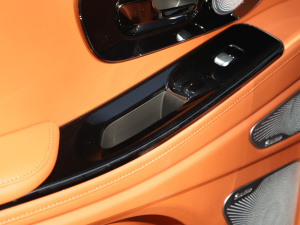 2025180 LmUltra 7 п؅^