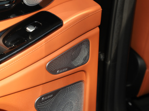 2025180 LmUltra 7 п؅^