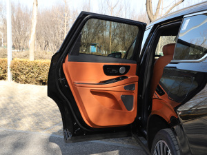 2025180 LmUltra 7 п؅^