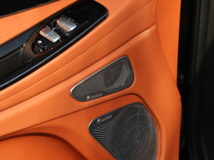 2025180 LmUltra 7 п؅^