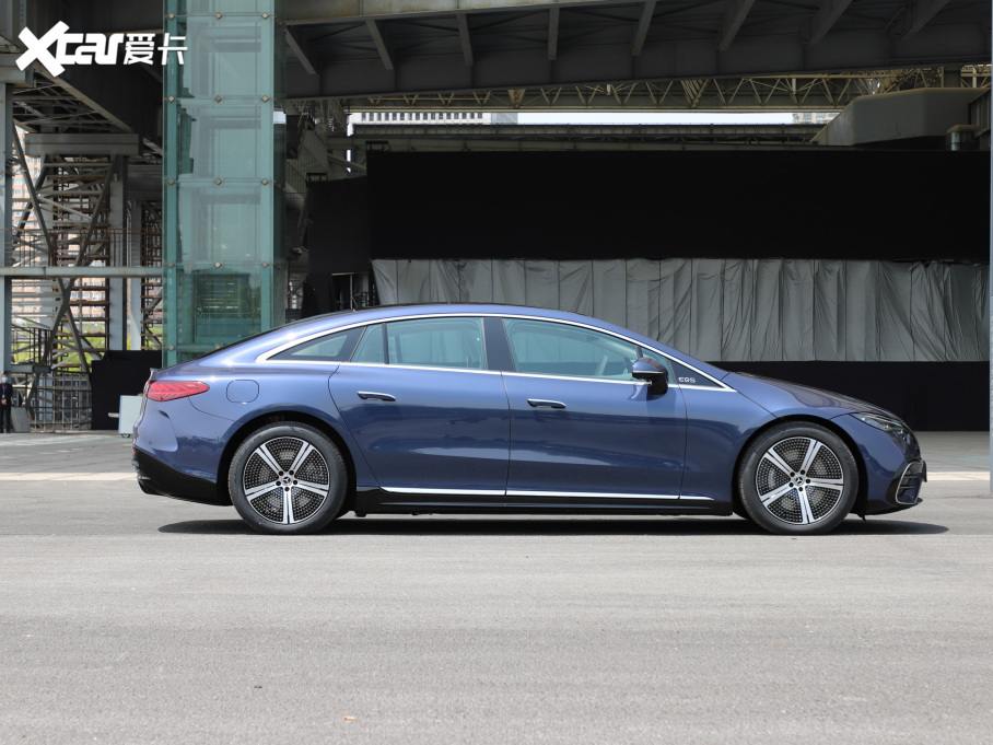 2022YEQS 580 4MATIC