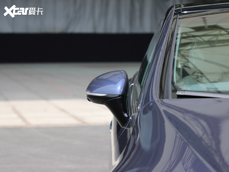 2022YEQS 580 4MATIC