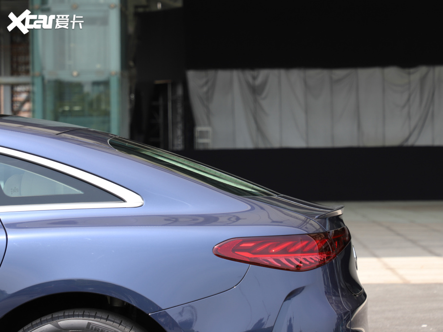 2022YEQS 580 4MATIC